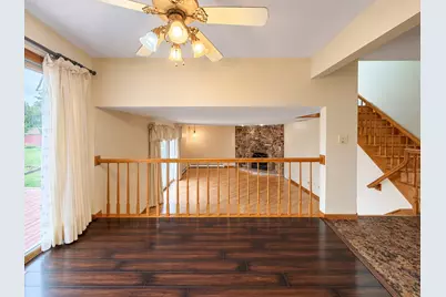 1428 Roslyn Road, Schaumburg, IL 60193 - Photo 13