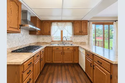 1428 Roslyn Road, Schaumburg, IL 60193 - Photo 15