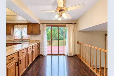 1428 Roslyn Road, Schaumburg, IL 60193 - Photo 9