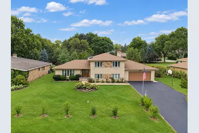 1428 Roslyn Road, Schaumburg, IL 60193 - Photo 1