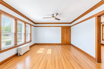 2952 N Lavergne Avenue #2, Chicago, IL 60641 - Photo 7