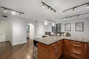 433 W Briar Pl, Chicago, IL 60657 - Photo 11