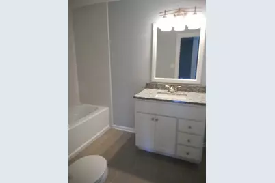 431 W Elm Street, Villa Park, IL 60181 - Photo 13