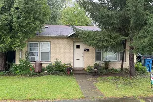 1657 Buena Vista Cir, Chicago Heights, IL 60411 - Photo 3