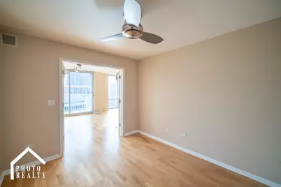 1640 Maple Avenue #1208, Evanston, IL 60201 - Photo 11