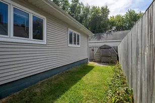 312 E South St, Clifton, IL 61727 - Photo 29