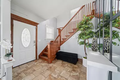 483 Barrett Street, Elgin, IL 60120 - Photo 9