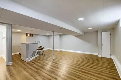 8208 Ridgeway Avenue, Skokie, IL 60076 - Photo 19