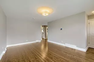 8208 Ridgeway Ave, Skokie, IL 60076 - Photo 3