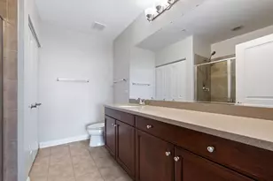850 Village Center Dr, Burr Ridge, IL 60527 - Photo 13