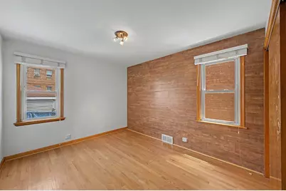11011 S Avenue L, Chicago, IL 60617 - Photo 11