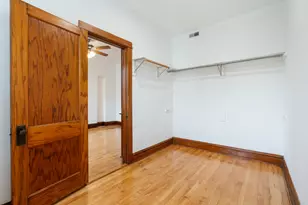 2548 W Augusta Ave, Chicago, IL 60622 - Photo 9