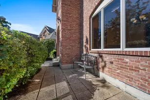 1039 Wellington Ct, Sycamore, IL 60178 - Photo 5