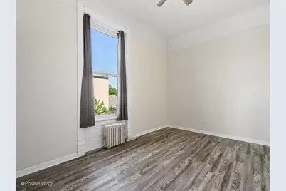 230 W Saint Paul Avenue, Chicago, IL 60614 - Photo 9