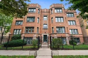 6304 N Claremont Ave, Chicago, IL 60659 - Photo 1