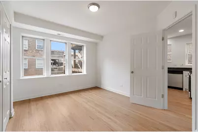 6304 N Claremont Avenue #2, Chicago, IL 60659 - Photo 7