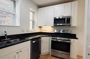 6304 N Claremont Ave, Chicago, IL 60659 - Photo 5