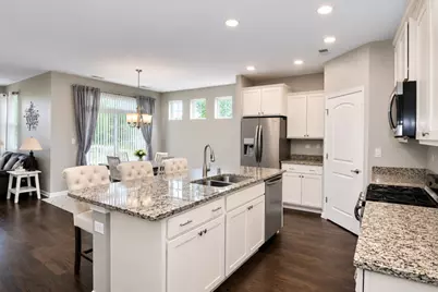 2371 Cannon Drive, Pingree Grove, IL 60140 - Photo 7