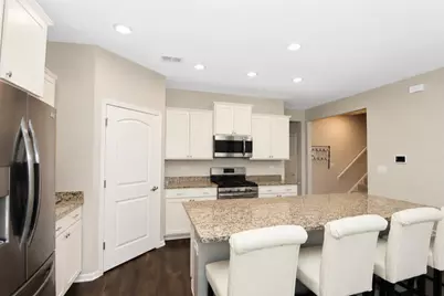 2371 Cannon Drive, Pingree Grove, IL 60140 - Photo 9