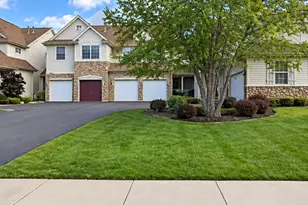 8638 Saddlebred Ct, Frankfort, IL 60423 - Photo 1
