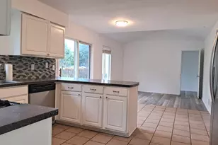 21426 W Georgetown Ct, Plainfield, IL 60544 - Photo 3