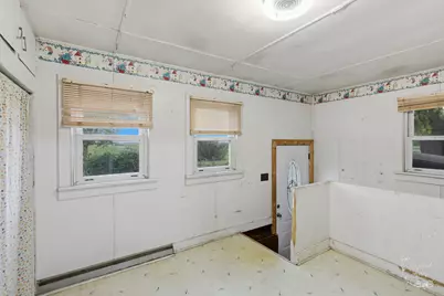 104 E Cleveland Street, Cullom, IL 60929 - Photo 5