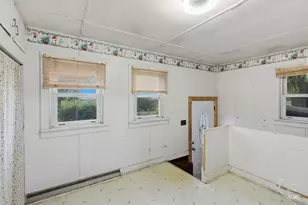 104 E Cleveland St, Cullom, IL 60929 - Photo 5