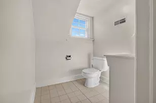404 S 3rd St, Malta, IL 60150 - Photo 27