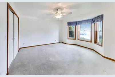 1803 Paddock Court, Grayslake, IL 60030 - Photo 5