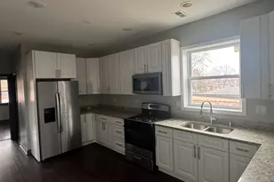 146 E 24th St, Chicago Heights, IL 60411 - Photo 17