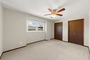 609 Honey Locust Ln, Darien, IL 60561 - Photo 23