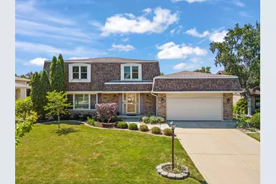 609 Honey Locust Lane, Darien, IL 60561 - Photo 1