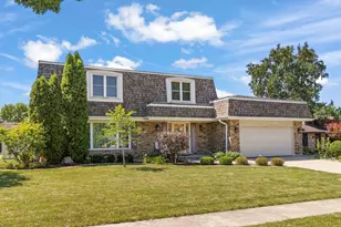 609 Honey Locust Ln, Darien, IL 60561 - Photo 47