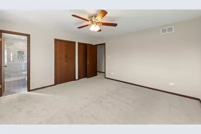 609 Honey Locust Lane, Darien, IL 60561 - Photo 21