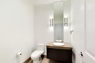 363 E Wacker Dr, Chicago, IL 60601 - Photo 13