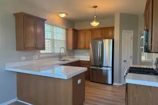 24164 Apple Creek Ln, Plainfield, IL 60586 - Photo 3