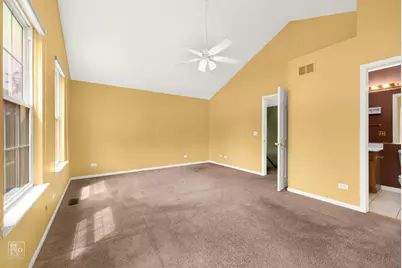 2041 Clarewood Lane #2041, Mundelein, IL 60060 - Photo 9