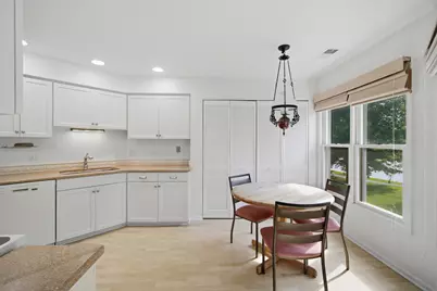 326 Satinwood Court N #326, Buffalo Grove, IL 60089 - Photo 5