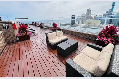 260 E Chestnut Street #1511, Chicago, IL 60611 - Photo 35