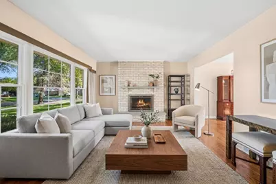 1627 E Jonquil Terrace, Arlington Heights, IL 60004 - Photo 3