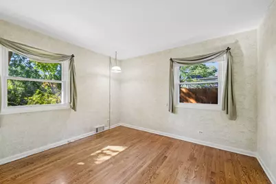 1627 E Jonquil Terrace, Arlington Heights, IL 60004 - Photo 13
