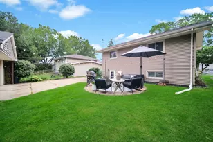 130 S Milton Ave, Glen Ellyn, IL 60137 - Photo 43