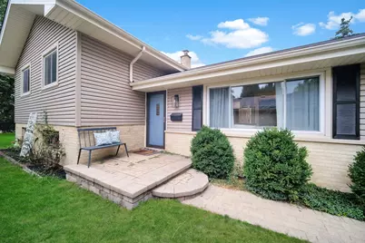 130 S Milton Avenue, Glen Ellyn, IL 60137 - Photo 13