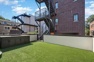 2745 N Greenview Ave, Chicago, IL 60614 - Photo 25