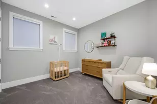 2745 N Greenview Ave, Chicago, IL 60614 - Photo 21