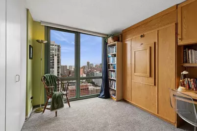 111 W Maple Street #2701, Chicago, IL 60610 - Photo 19