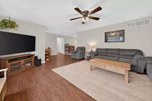 331 Erickson Gate, Lee, IL 60530 - Photo 7