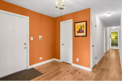 1010 N Harlem Avenue #504, River Forest, IL 60305 - Photo 3