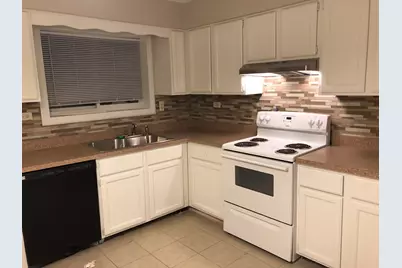 1211 Whispering Hills Court #1A, Naperville, IL 60540 - Photo 5