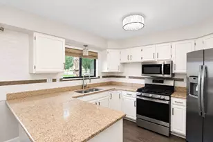 123 Prospect Ave, Wood Dale, IL 60191 - Photo 15